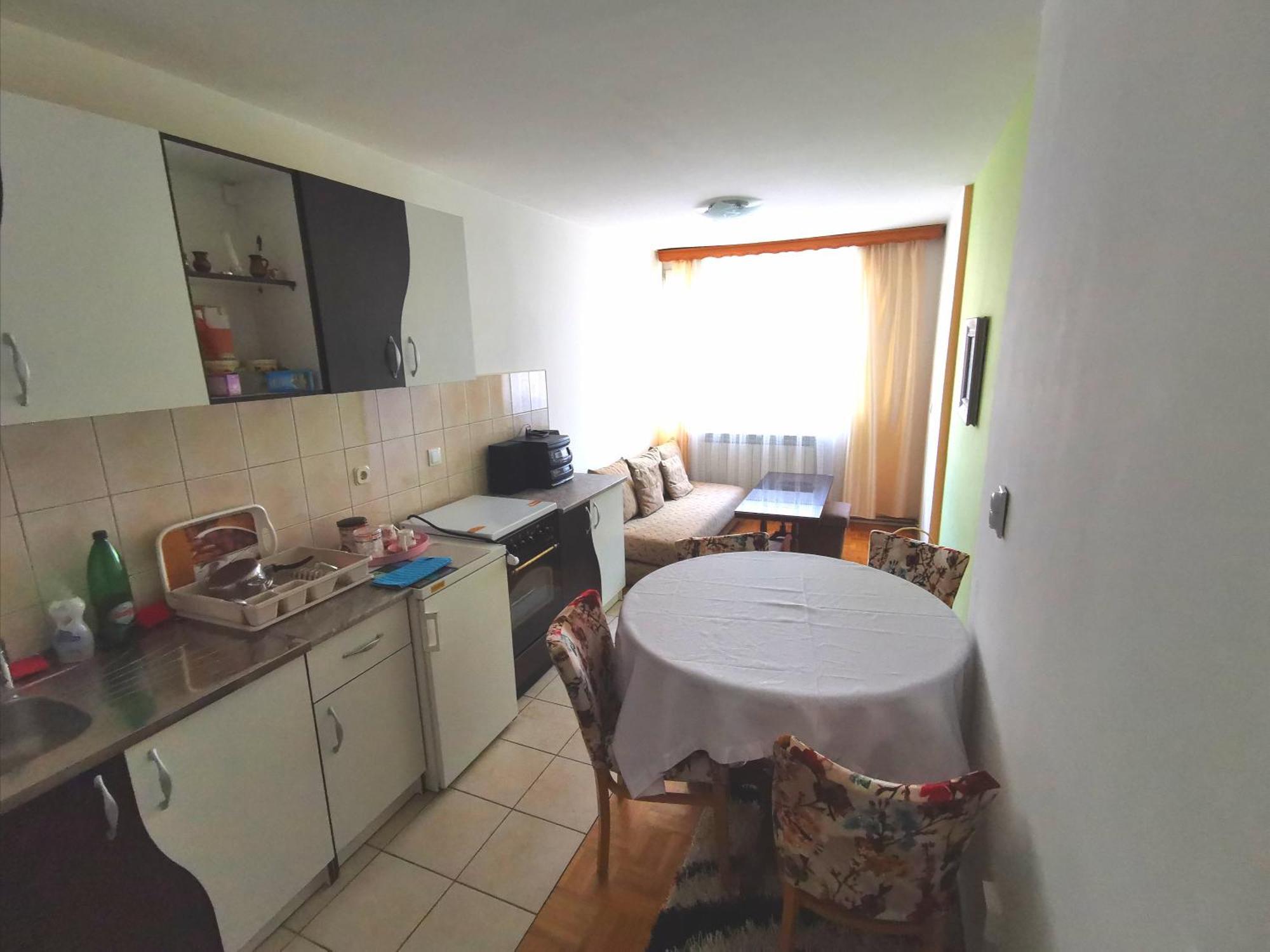 Apartamento Near Sarajevo Airport Exterior foto